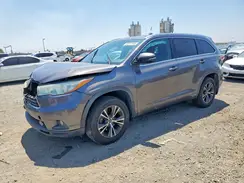 5TDKKRFH1GS504925 2016 TOYOTA HIGHLANDER