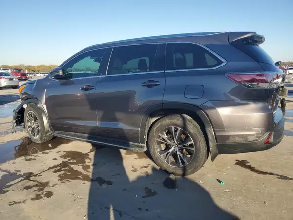 5TDKKRFH1GS507047 2016 TOYOTA HIGHLANDER - Image 2