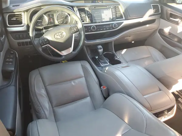 5TDKKRFH1GS507047 2016 TOYOTA HIGHLANDER - Image 8