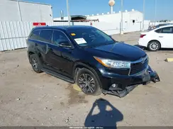 5TDKKRFH2GS120619 2016 TOYOTA HIGHLANDER