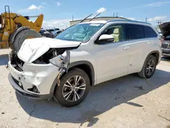 5TDKKRFH2GS135976 2016 TOYOTA HIGHLANDER
