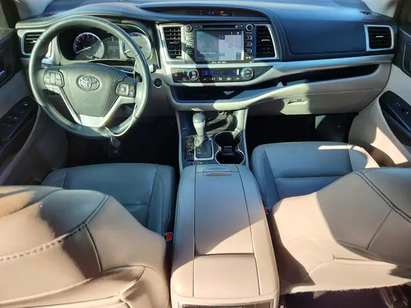 5TDKKRFH2GS138120 2016 TOYOTA HIGHLANDER - Image 8