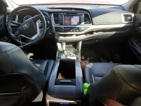 5TDKKRFH2GS144418 2016 TOYOTA HIGHLANDER - Image 8
