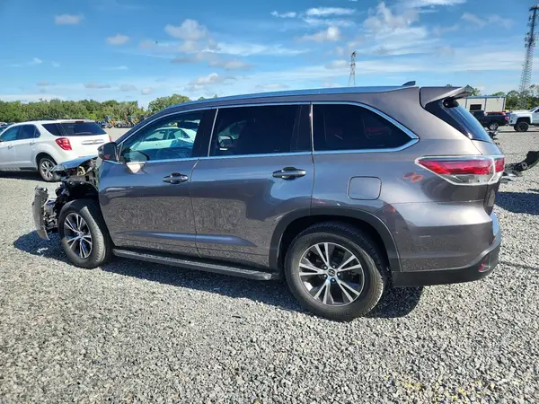5TDKKRFH2GS158836 2016 TOYOTA HIGHLANDER - Image 2