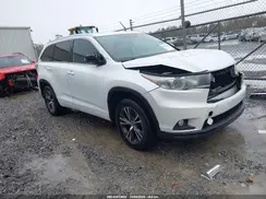 5TDKKRFH2GS159887 2016 TOYOTA HIGHLANDER