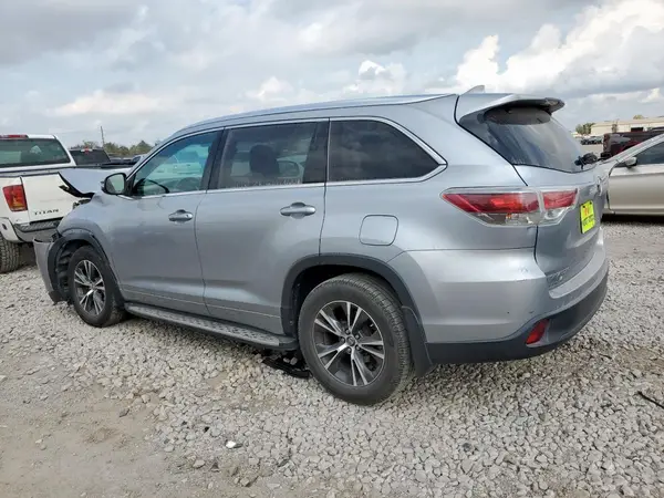 5TDKKRFH2GS505503 2016 TOYOTA HIGHLANDER - Image 2