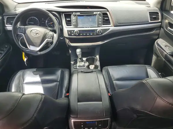 5TDKKRFH2GS507221 2016 TOYOTA HIGHLANDER - Image 8