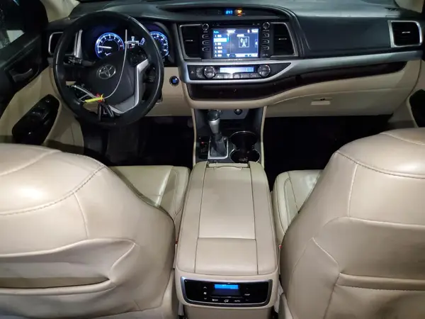 5TDKKRFH3GS126719 2016 TOYOTA HIGHLANDER - Image 8