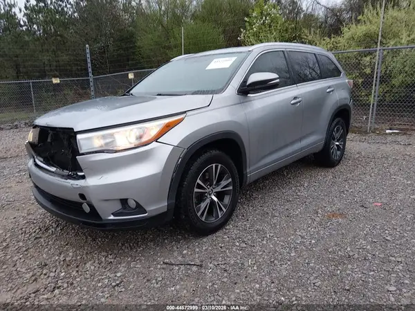 5TDKKRFH3GS138546 2016 TOYOTA HIGHLANDER - Image 2