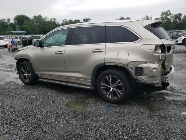 5TDKKRFH3GS142600 2016 TOYOTA HIGHLANDER - Image 2