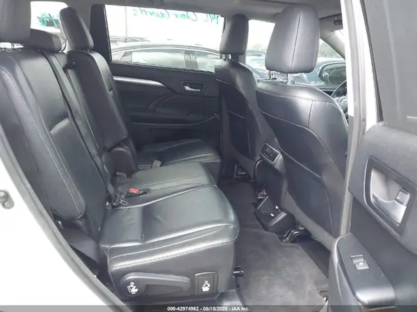 5TDKKRFH3GS149871 2016 TOYOTA HIGHLANDER - Image 8