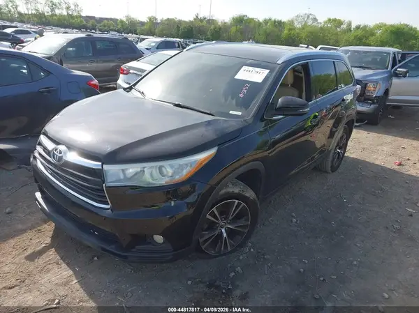 5TDKKRFH3GS155752 2016 TOYOTA HIGHLANDER - Image 2