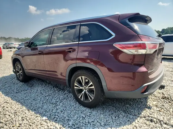 5TDKKRFH3GS156450 2016 TOYOTA HIGHLANDER - Image 2