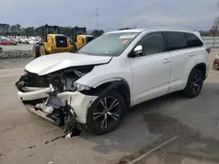 5TDKKRFH3GS158859 2016 TOYOTA HIGHLANDER