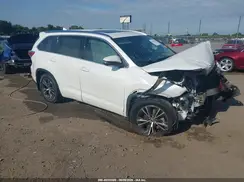 5TDKKRFH3GS164502 2016 TOYOTA HIGHLANDER