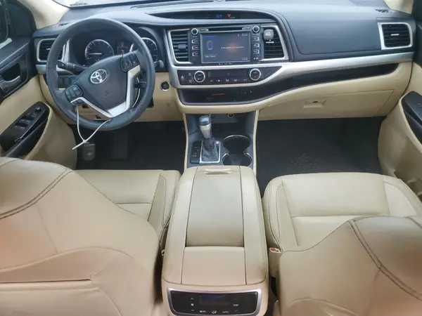5TDKKRFH3GS166539 2016 TOYOTA HIGHLANDER - Image 8