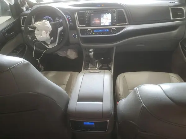 5TDKKRFH3GS169862 2016 TOYOTA HIGHLANDER - Image 8