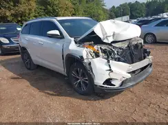 5TDKKRFH3GS177881 2016 TOYOTA HIGHLANDER