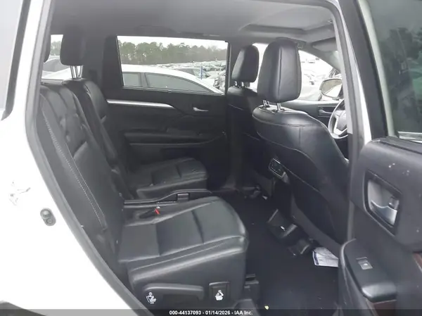 5TDKKRFH3GS179713 2016 TOYOTA HIGHLANDER - Image 8