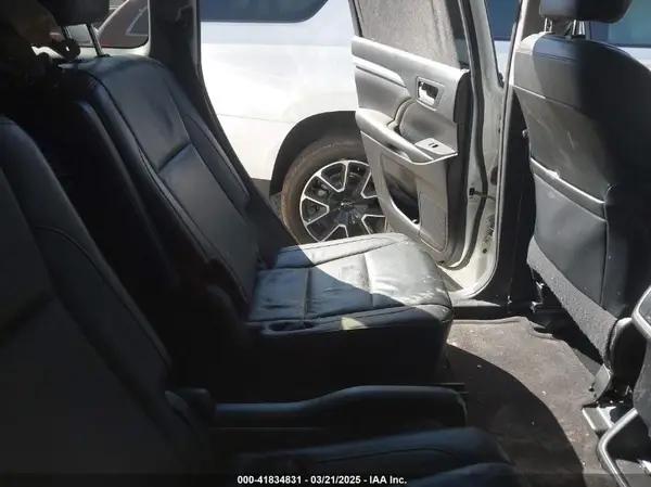 5TDKKRFH3GS180523 2016 TOYOTA HIGHLANDER - Image 8