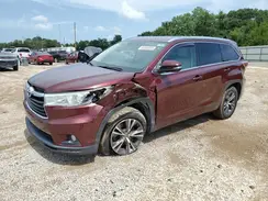 5TDKKRFH3GS186189 2016 TOYOTA HIGHLANDER