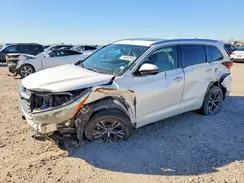 5TDKKRFH4GS123683 2016 TOYOTA HIGHLANDER