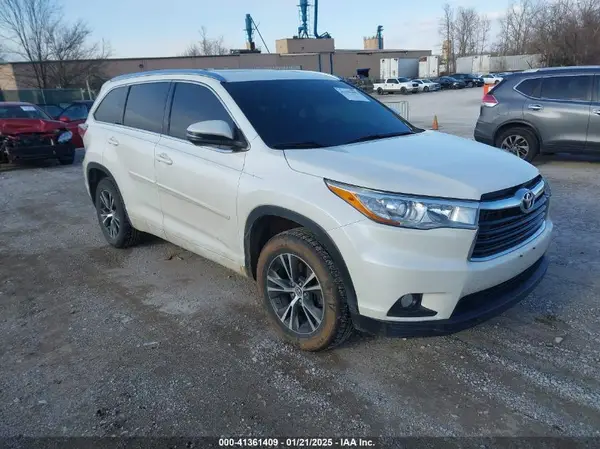 5TDKKRFH4GS129192 2016 TOYOTA HIGHLANDER - Image 1
