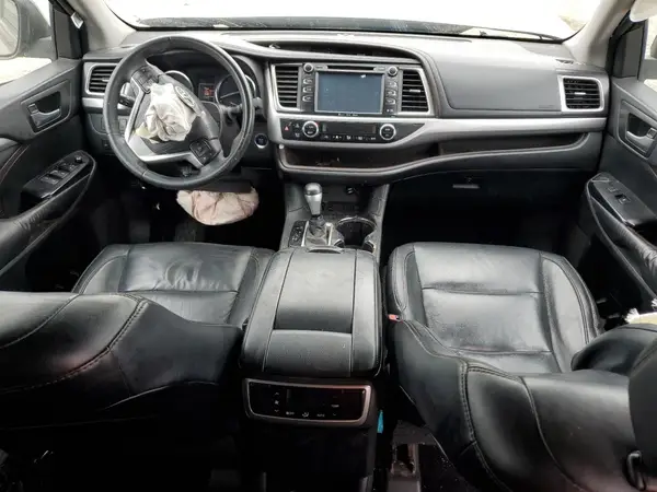 5TDKKRFH4GS136014 2016 TOYOTA HIGHLANDER - Image 8