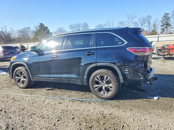 5TDKKRFH4GS136563 2016 TOYOTA HIGHLANDER - Image 2