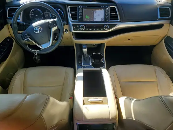 5TDKKRFH4GS136563 2016 TOYOTA HIGHLANDER - Image 8