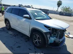 5TDKKRFH4GS136627 2016 TOYOTA HIGHLANDER