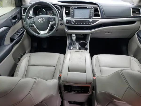 5TDKKRFH4GS139964 2016 TOYOTA HIGHLANDER - Image 8