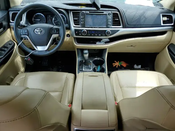 5TDKKRFH4GS149698 2016 TOYOTA HIGHLANDER - Image 8