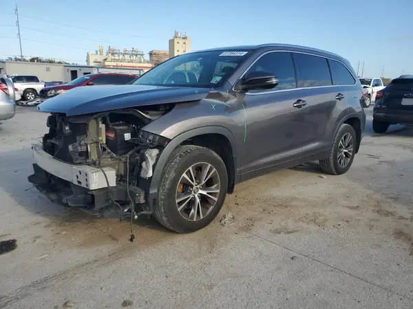 5TDKKRFH4GS159261 2016 TOYOTA HIGHLANDER - Image 1