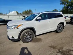 5TDKKRFH4GS159843 2016 TOYOTA HIGHLANDER