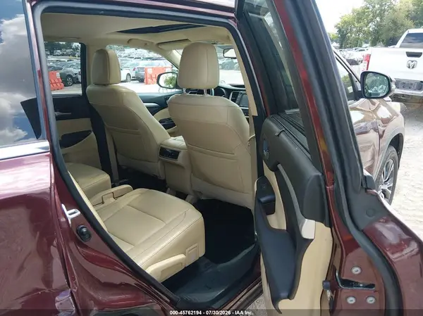 5TDKKRFH4GS162063 2016 TOYOTA HIGHLANDER - Image 8