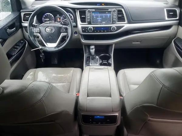 5TDKKRFH4GS162533 2016 TOYOTA HIGHLANDER - Image 8