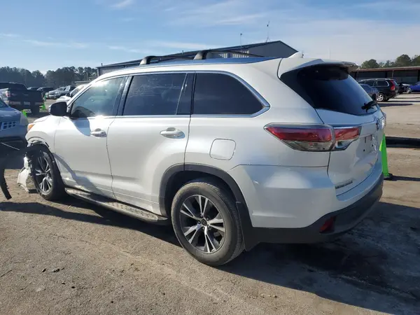 5TDKKRFH4GS169689 2016 TOYOTA HIGHLANDER - Image 2