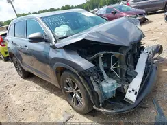 5TDKKRFH4GS174682 2016 TOYOTA HIGHLANDER
