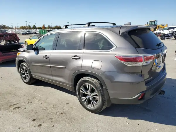 5TDKKRFH4GS179669 2016 TOYOTA HIGHLANDER - Image 2
