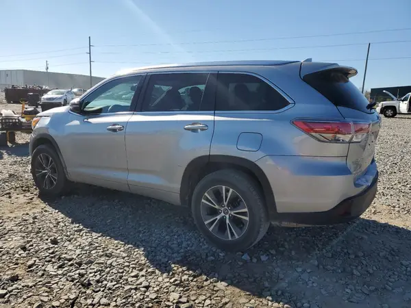 5TDKKRFH4GS501002 2016 TOYOTA HIGHLANDER - Image 2