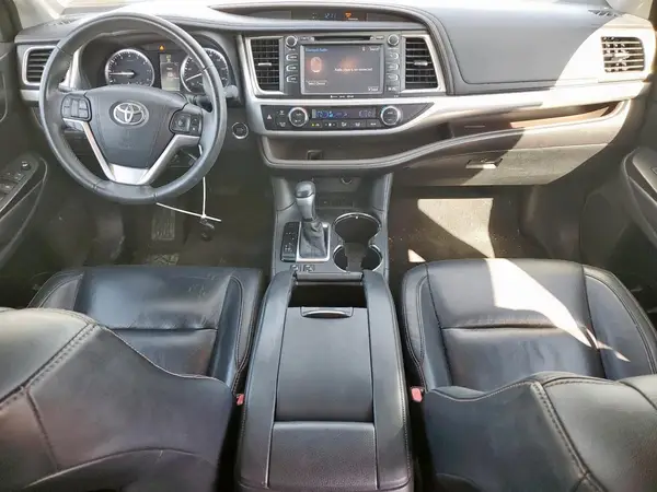 5TDKKRFH4GS505342 2016 TOYOTA HIGHLANDER - Image 8