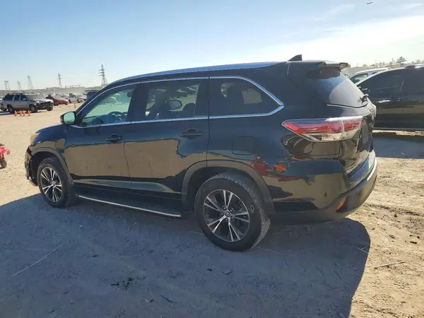 5TDKKRFH4GS505728 2016 TOYOTA HIGHLANDER - Image 2