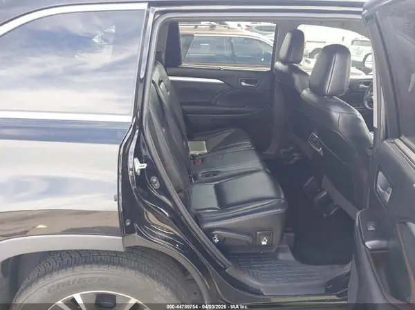 5TDKKRFH4GS507060 2016 TOYOTA HIGHLANDER - Image 8