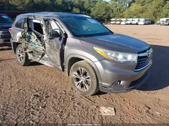 5TDKKRFH5GS128164 2016 TOYOTA HIGHLANDER