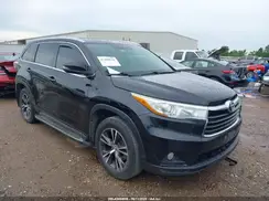 5TDKKRFH5GS132859 2016 TOYOTA HIGHLANDER