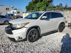 5TDKKRFH5GS135986 2016 TOYOTA HIGHLANDER