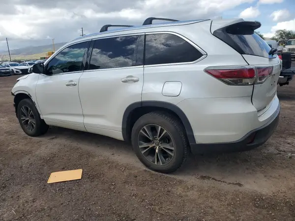 5TDKKRFH5GS136491 2016 TOYOTA HIGHLANDER - Image 2