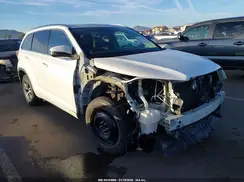 5TDKKRFH5GS140265 2016 TOYOTA HIGHLANDER