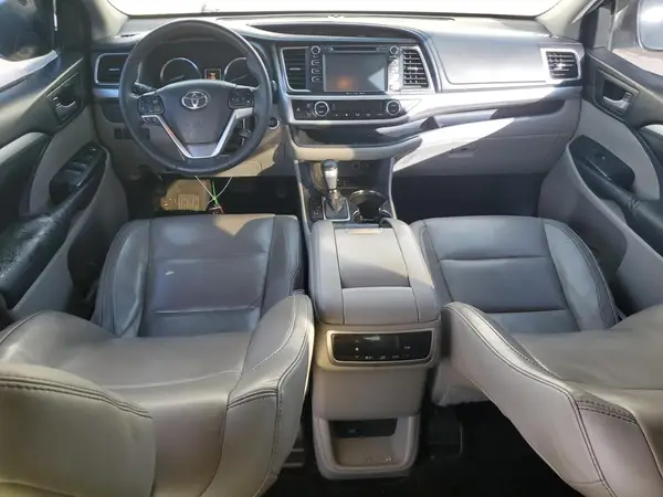 5TDKKRFH5GS152495 2016 TOYOTA HIGHLANDER - Image 8